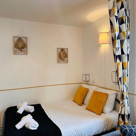 Orleans Centre Proche Gare - Appartement Fonctionnel Residence Calme Parking Prive Gratuit - Le Central Elegance المظهر الخارجي الصورة